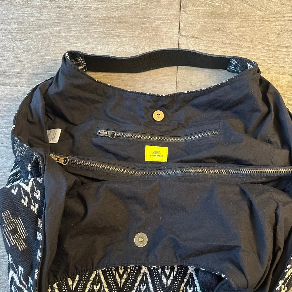 New Black and White Patterned Women's Bag - Picture 2 of 4